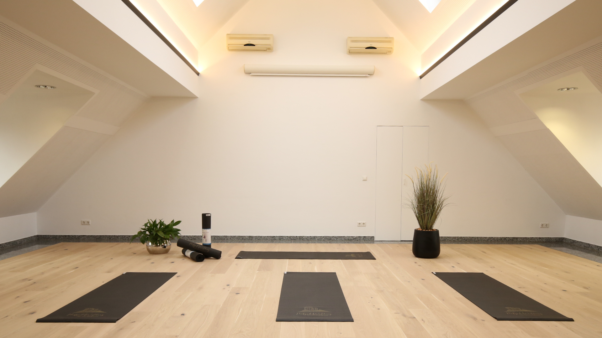 Yoga Retreats im neuen Veranstaltungsraum